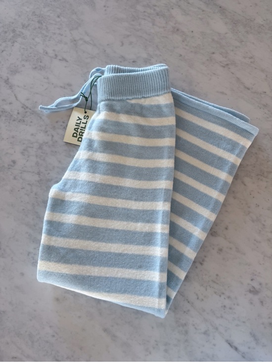 Daily Drills Pants - daily drills blue striped knit pants